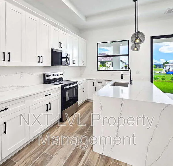 4113 Kismet Pkwy W — Photo 10