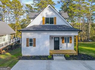 200 Greenpeace Way, Martin, GA 30557