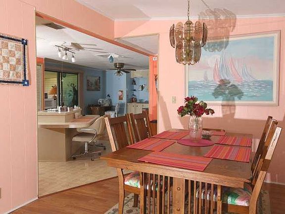 5th image of 1101 Sabal Palm Ln