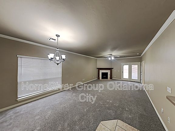 3rd image of 1221 Cedar Creek Dr