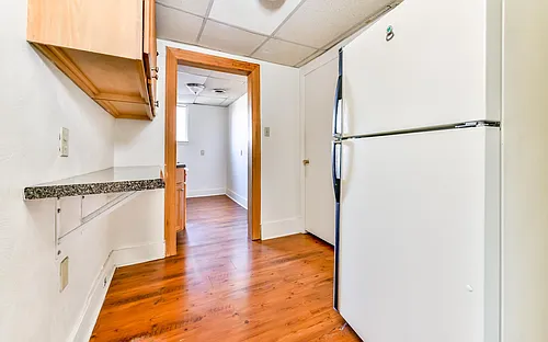 256 N Craig St #2 Photo 1
