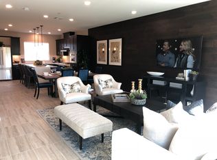 5992 Village Center Loop Rd, San Diego, CA 92130