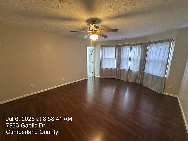 7933 Gaelic Dr — Photo 20