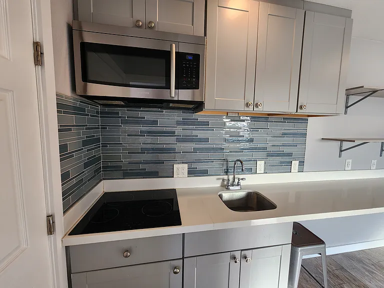 1313 W Morena Blvd #19 — Photo 20