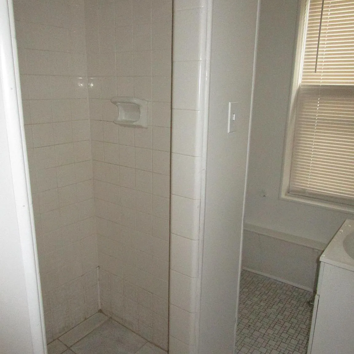 2 bed, 854 sqft, $1,125 — Photo 4