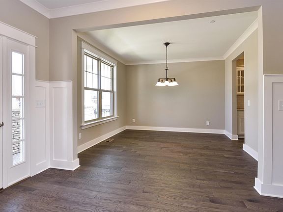 4th image of 1885 Abbey Wood Dr