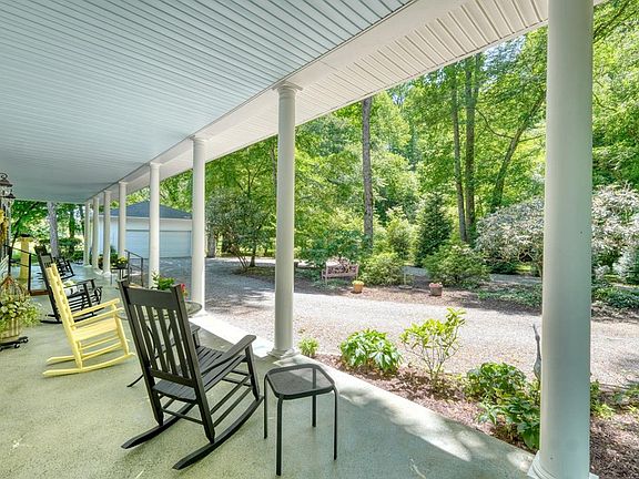 38th image of 198 Riverbend Dr