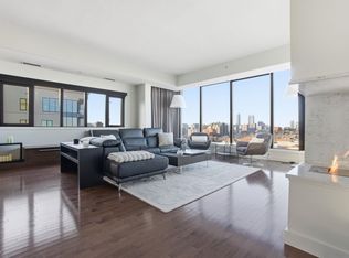 10319 111th St NW #1102, Edmonton, AB