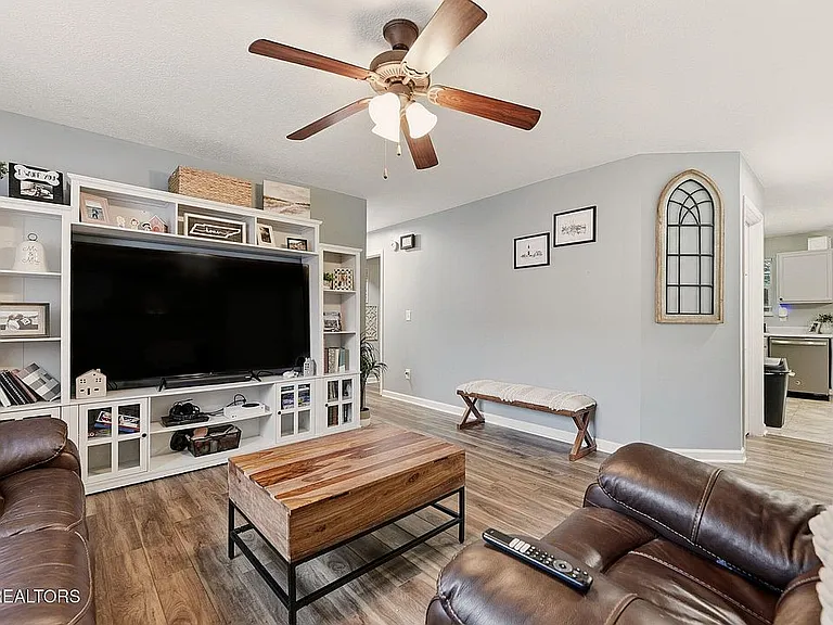 1621 Maple View Way #30E — Photo 5