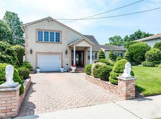 1708 Abby Rd, Merrick, NY 11566