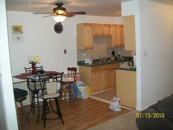 5th image of 1070 Knoll Ln APT 203