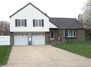 4714 60th St, Columbus, NE 68601