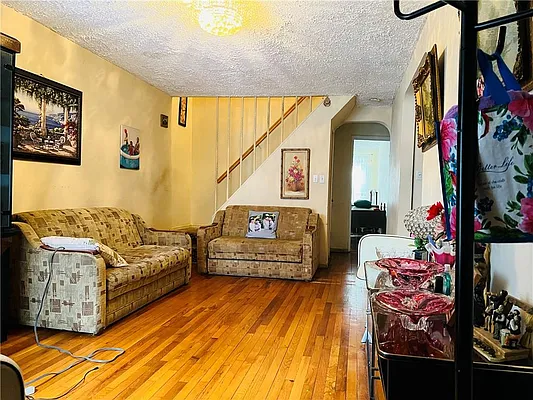 Sold by Homes R Us Realty Of NY Inc | media 2