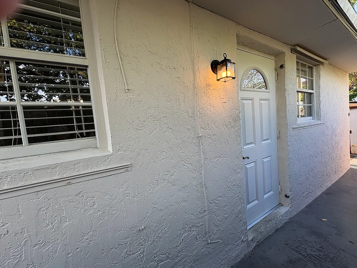 Entrance to the apartment - 6753 SW 39th Ter #1