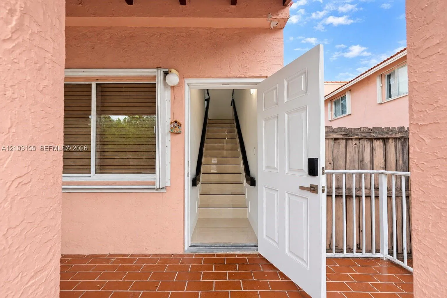 Doral Court Condo — Photo 3