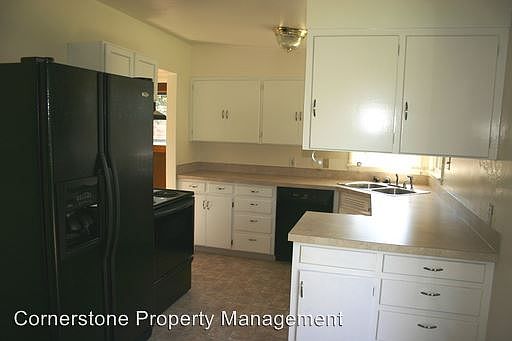 3rd image of 5927 W Flamingo Dr