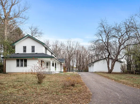 458 Linden Ave, Long Lake, MN 55356