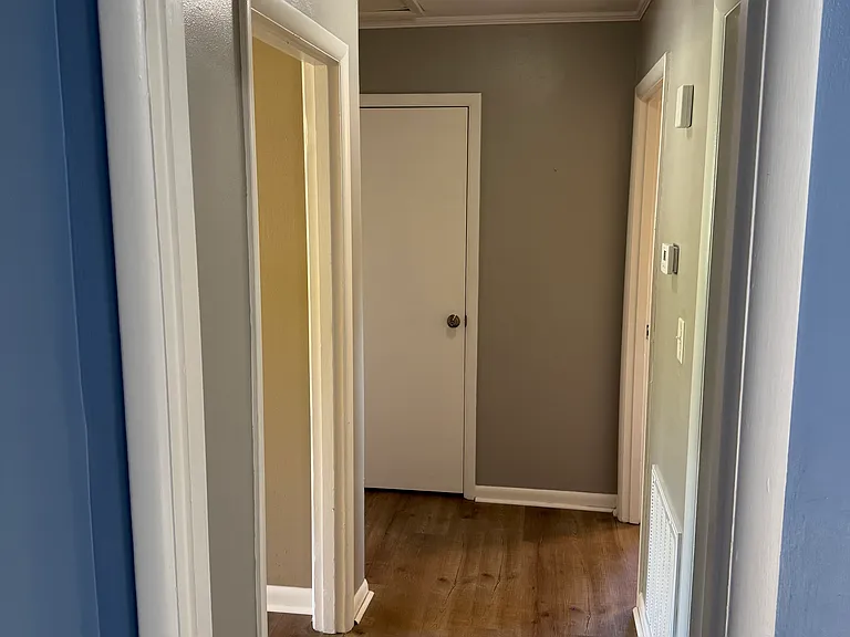4705 Clover Ln — Photo 13