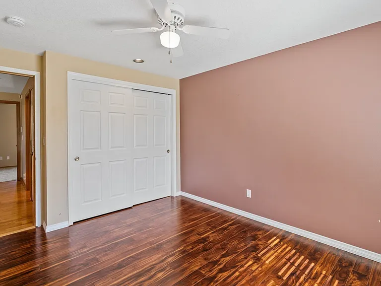 10101 NE 55th Ave — Photo 18