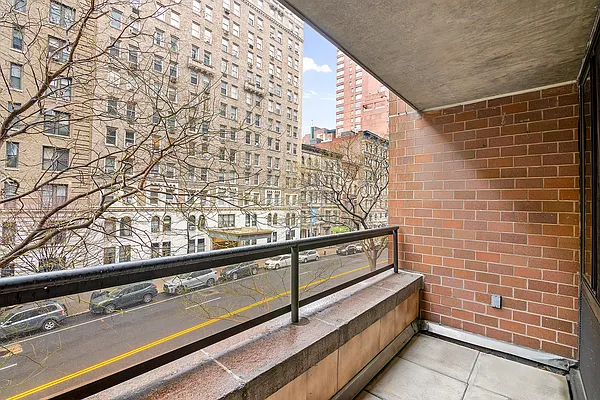 Rented by Corcoran | media 2