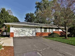 8103 Mildred Rd, Machesney Park, IL 61115