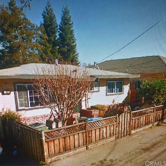 1st image of 105 Nueva Ave