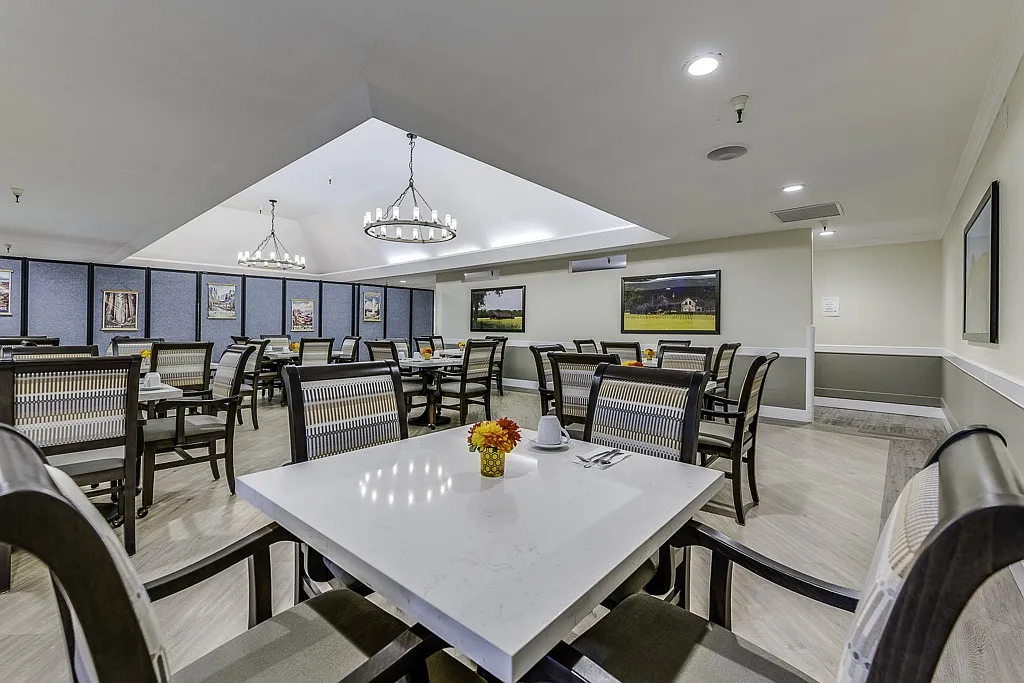 Auburn Ravine Terrace - 55+ Active Adult Apartments — Photo 3