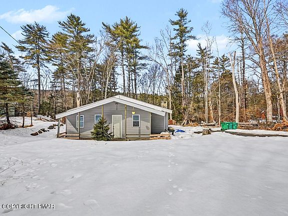 2nd image of 108 Mink Ln