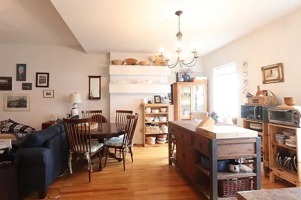 Rented by Douglas Elliman | media 28