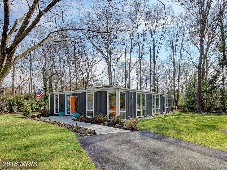 1st image of 2405 Brentwood Pl