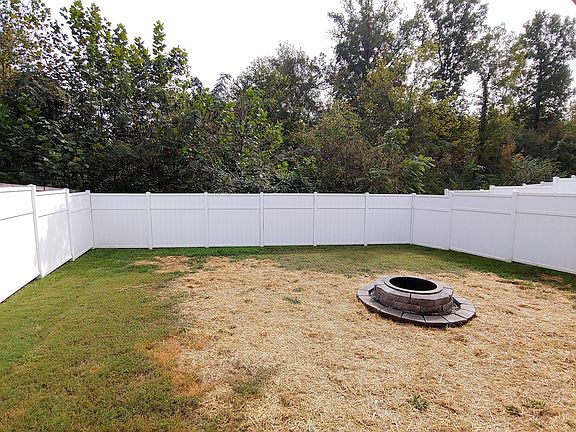 5th image of 3310 Cummins Ln