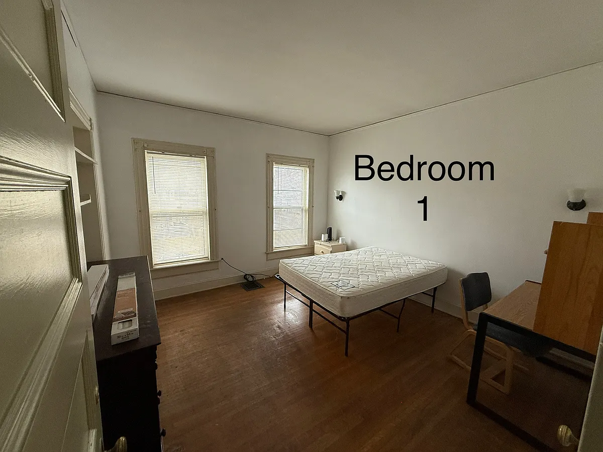Building Photo - 26 Murray St #B