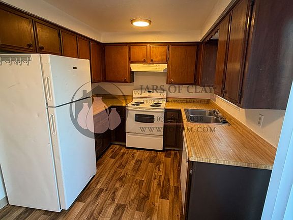 5th image of 3071 D St NE #3097