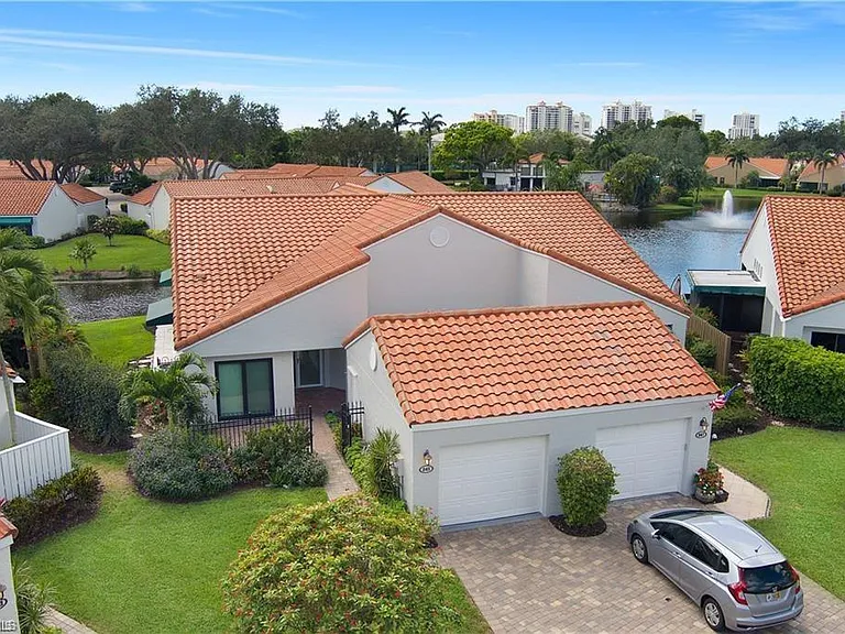 845 Reef Point Cir — Photo 1
