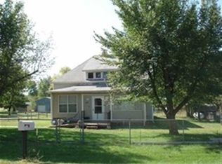 201 W Pine St, Phillipsburg, MO 65722