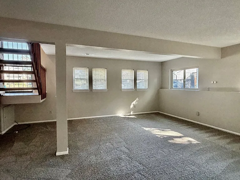 8599 Rabbitbrush Way — Photo 23