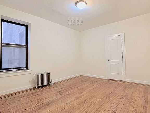 3rd image of 8678 Bay Pkwy APT B7