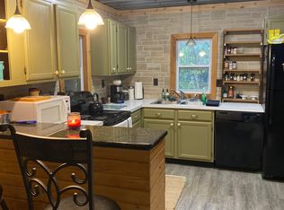 43 Davis Gap Rd, Clayton, GA 30525