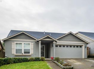 4939 Glacier Dr, Springfield, OR 97478