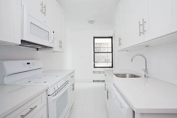 Rented by Brooklyn Hearth Realty | media 22