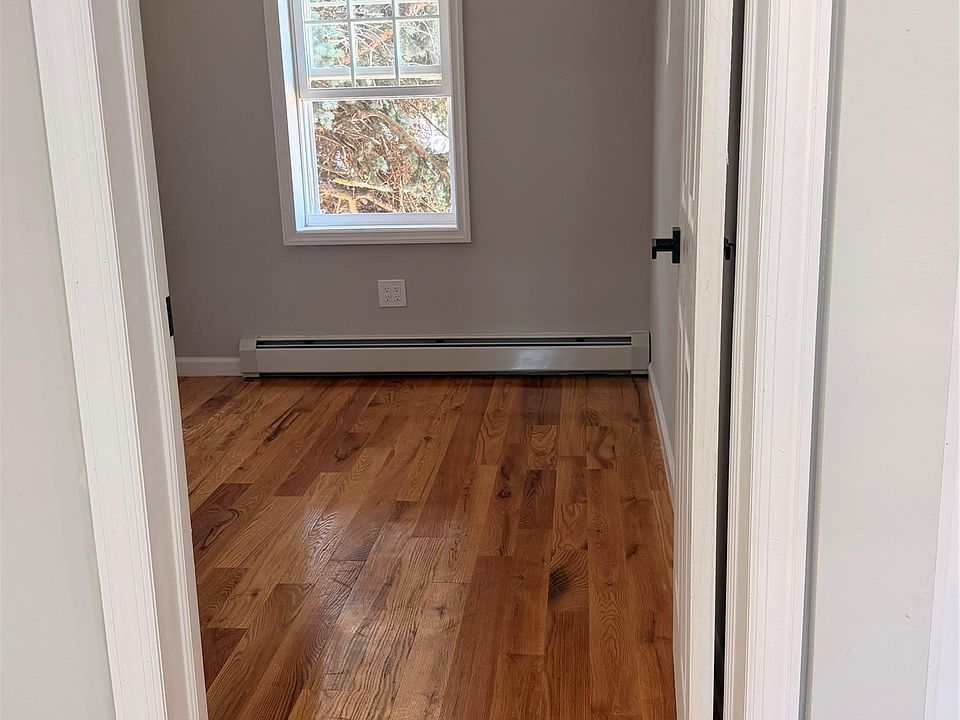 1st image of 114-23 200th St 2