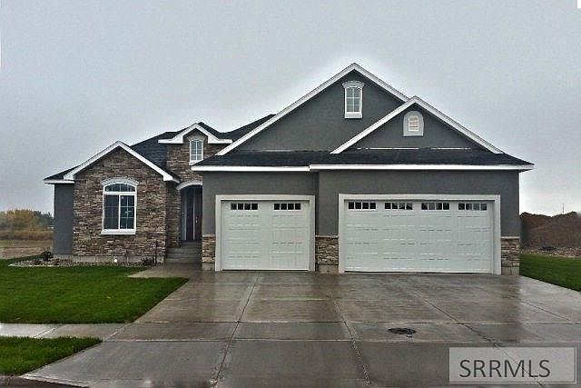 1st image of 309 Fire Thorn Dr
