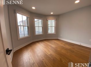 292 Prospect St #2, Cambridge, MA 02139