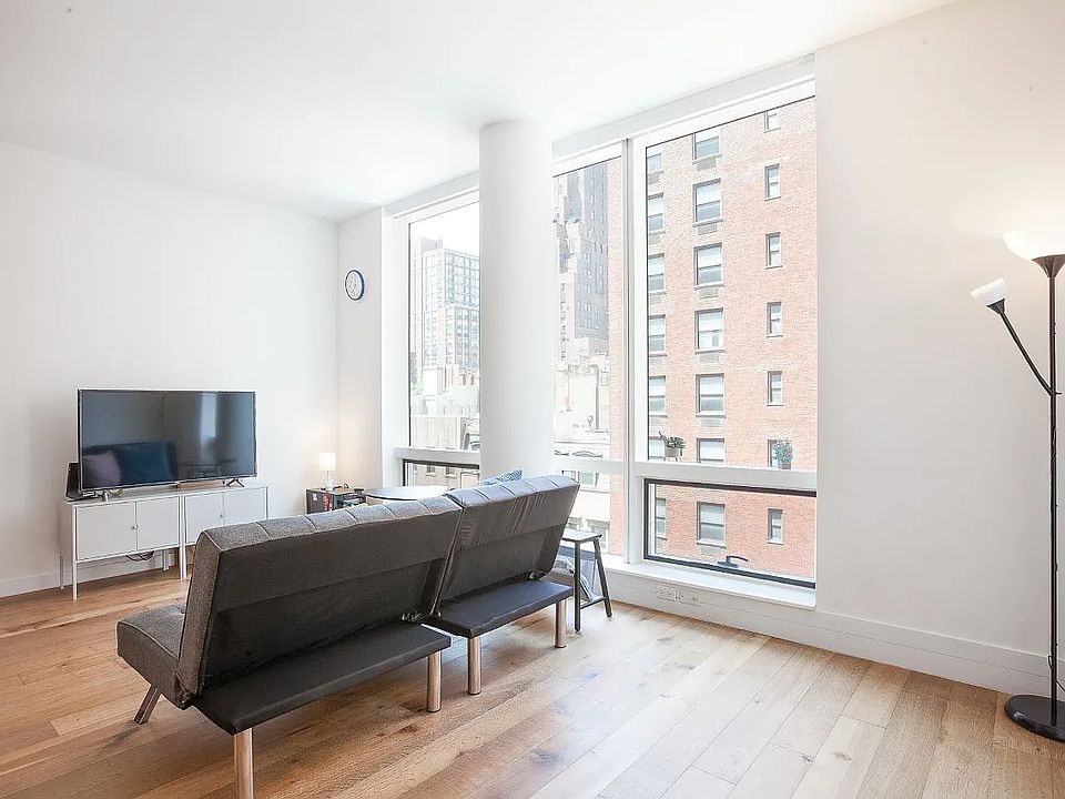 1st image of 325 Lexington Ave APT 7B