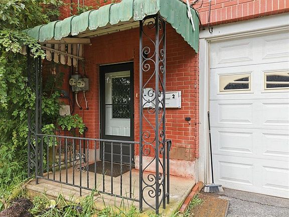 3rd image of 112 W 25th St