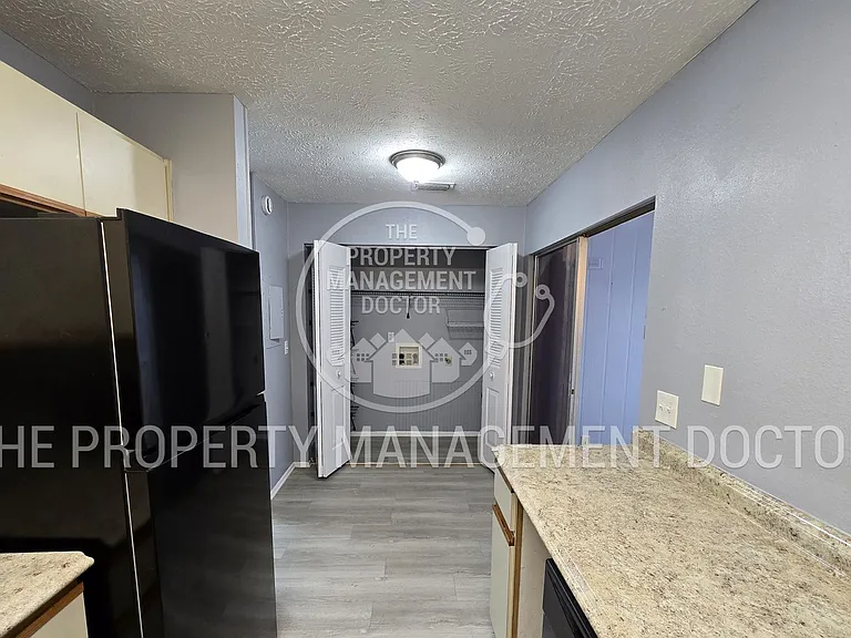 4710 Stonepointe Pl — Photo 8