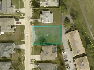 2125 SW 11th Ct, Cape Coral, FL 33991