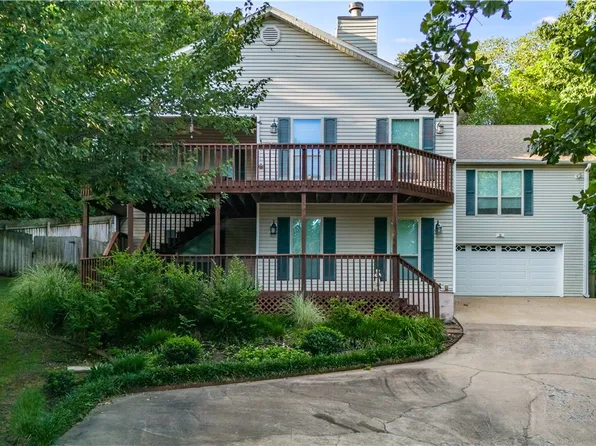 21 Castleford Dr, Bella Vista, AR 72714