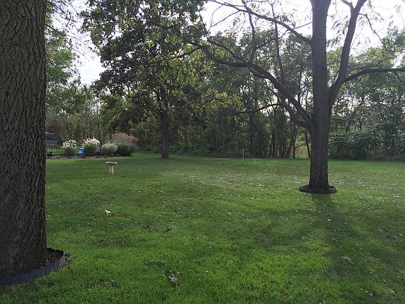 3rd image of 7193 Rolling Hills Dr