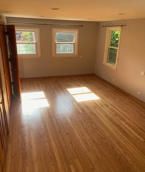 428 Edward Ct — Photo 6